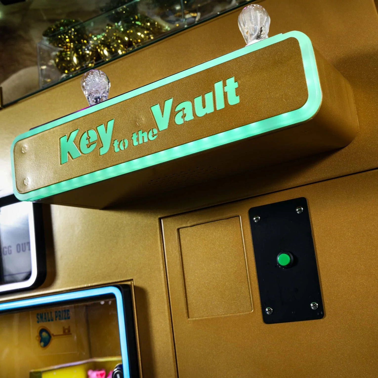 Key to the Vault Deluxe Crane Machine w/ Dual Side Boxes - Image 6